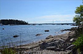 Waterfront Home For Rent Monthly Or Weekly in Brooklin, ME (Photo 2 of 6)