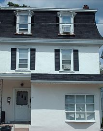 Large 1 Bed on First Floor in Souderton, PA