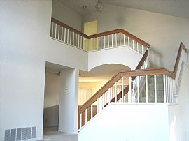 Beautiful and spacious home in Canyon Crest/Mission Grove area in Riverside, CA (Photo 7 of 12)