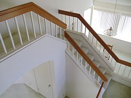 Beautiful and spacious home in Canyon Crest/Mission Grove area in Riverside, CA (Photo 9 of 12)