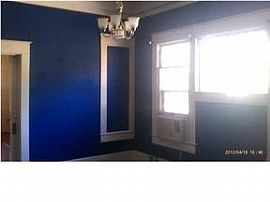 Single-Family Home in Pensacola, FL (Photo 2 of 4)