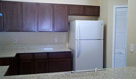 Cute 3 Bedroom House in Nw Orlando in Orlando, FL (Photo 2 of 4)