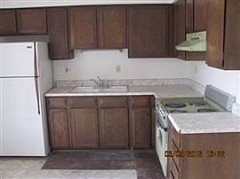 Newly Remodeled Home For Rent in Phoenix, AZ (Photo 5 of 5)