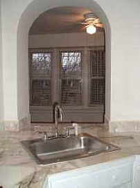 Beautifully Renovated 1br Apartment in Drexel Hill, PA (Photo 4 of 5)