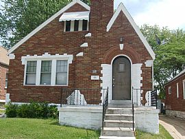 Single Family Home in Saint Louis, MO