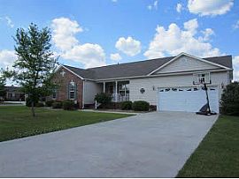 Home That As Lots to Offer  in Jacksonville, NC