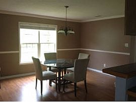 Home That As Lots to Offer  in Jacksonville, NC (Photo 4 of 4)