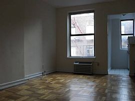 Affordable Enormous 2br  House For Rent in New York, NY (Photo 2 of 5)