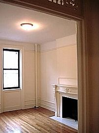 Affordable and Beautiful 2bdr 1ba Home in Hamilton Heights in New York, NY (Photo 3 of 8)