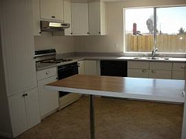 Great Place For Rent! in Moreno Valley, CA (Photo 2 of 6)