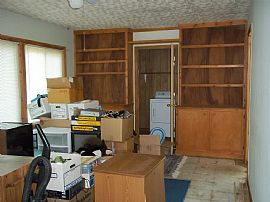 1 Mile From Parris Island in Beaufort, SC (Photo 7 of 12)