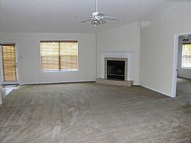 Wonderful 3 Bedroom Brick Home in Huntington S/d in Orange Grove, MS (Photo 2 of 8)