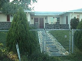 BEAUTIFUL, NEWLY RENOVATED HOME.  in North Port, FL (Photo 2 of 6)