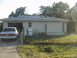 BEAUTIFUL, NEWLY RENOVATED HOME.  in North Port, FL (Photo 3 of 6)