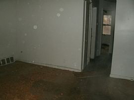 Fixerupper Offered For Sale/lease on Private Land Contract in Detroit, MI (Photo 8 of 8)