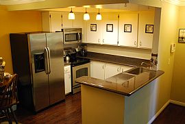 2 Bedroom Mission Valley Near Trolley 5 Min Sdsu in San Diego, CA (Photo 2 of 10)