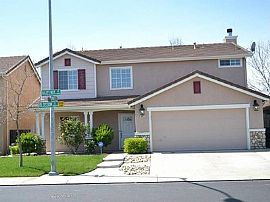A Gorgeous Home For Rent in Modesto, CA