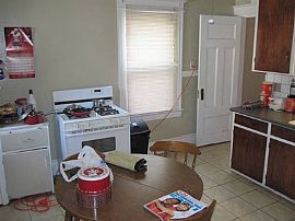 Well Semi-Furnised 2bedoom House For Rent in Rochester, NY (Photo 6 of 6)