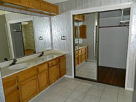 Spacious Home For Rent in Modesto, CA (Photo 11 of 12)