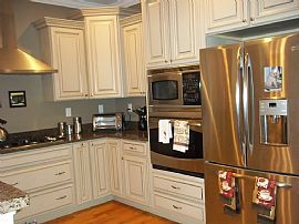 Great Home in Overlook, Close to Bases! in Burton, SC (Photo 6 of 12)