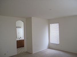 3 Bedroom in Ashley Heights in Gilbert, AZ (Photo 4 of 7)