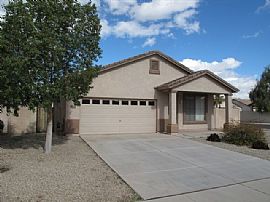 3 Bedroom in Ashley Heights in Gilbert, AZ