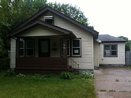Deal of The Day!! Beautiful!! 3 Bedroom/1 Bath!! Ready Now!! in Hazel Park, MI