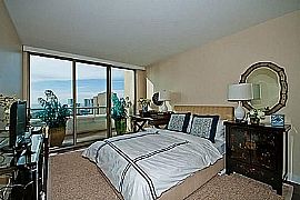 2 Bedroom with Panoramic Views in San Francisco, CA (Photo 4 of 12)