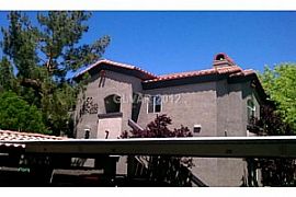 $825 2 Br/2 Ba Condo, 1 Car Garage, Clean, Pool, Gym in Las Vegas, NV (Photo 2 of 4)