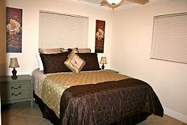 Furnished Beautiful 3 Bedroom 2 Bath Single Family House Near B in Naples, FL (Photo 7 of 10)