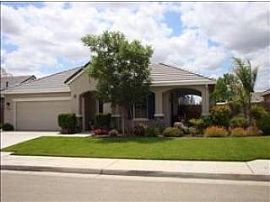 3 Bedrooms 2 Bathrooms in Fresno, CA