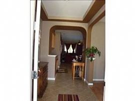 3 Bedrooms 2 Bathrooms in Fresno, CA (Photo 2 of 9)