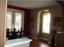 3 Bedrooms 2 Bathrooms in Fresno, CA (Photo 4 of 9)