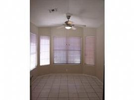 3br/2ba Single Family House - Chandler in Chandler, AZ (Photo 3 of 7)