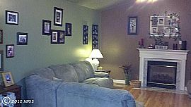 Spacious Home For Rent in Fredericksburg, VA (Photo 7 of 9)