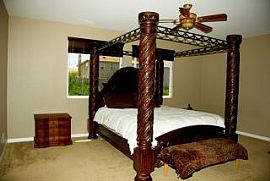 Beautiful 6 Bedroom 4 Full Bath Cul De Sac Home in Murrieta, CA (Photo 3 of 12)