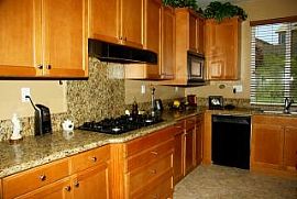 Beautiful 6 Bedroom 4 Full Bath Cul De Sac Home in Murrieta, CA (Photo 7 of 12)