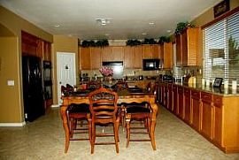 Beautiful 6 Bedroom 4 Full Bath Cul De Sac Home in Murrieta, CA (Photo 8 of 12)