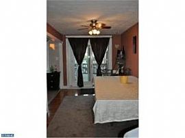 3 Bedrooms 1 Bathrooms in Clifton Heights, PA (Photo 11 of 11)