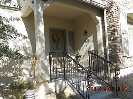 $1100 /1500ft² - Immaculate 3 Bd, 2 1/2 Ba in Anthem, AZ (Photo 2 of 4)