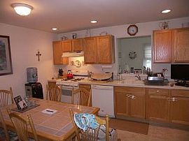 Awsome Home For Rent in Caldwell, NJ (Photo 4 of 7)