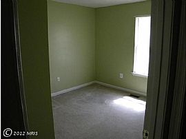 Immaculate and Well Cared Home in Lexington Park, MD (Photo 10 of 11)