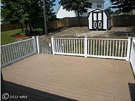 Immaculate and Well Cared Home in Lexington Park, MD (Photo 2 of 11)