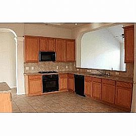 Adorable 4bd 2bth Missouri City, Tx in Missouri City, TX (Photo 2 of 6)