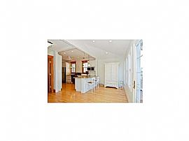 Recently Renovated 4 Bedroom, 2.5 Bath Home on Great Street in Chicago, IL (Photo 3 of 11)