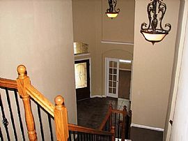 Beautiful Village Builders Plan, 4 Beds, 3 1/2 Baths in Austin, TX (Photo 2 of 10)