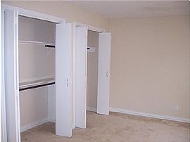 Elegant .4 Bd,4.2 Baths.3 Car Garage in Houston, TX (Photo 6 of 9)