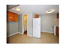 Gorgeous Home For Rent in Dix Hills, NY (Photo 6 of 9)