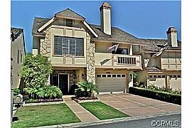 Spacious Home For Rent in Long Beach, CA