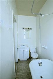 Single Family Home with Nice Yard For Rent in South Saint Paul, MN (Photo 2 of 5)